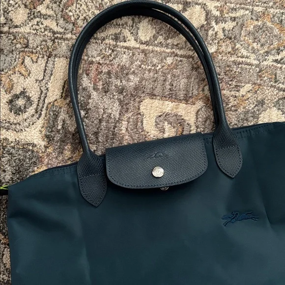 Nylon Tote Bag - Picture 4 of 4